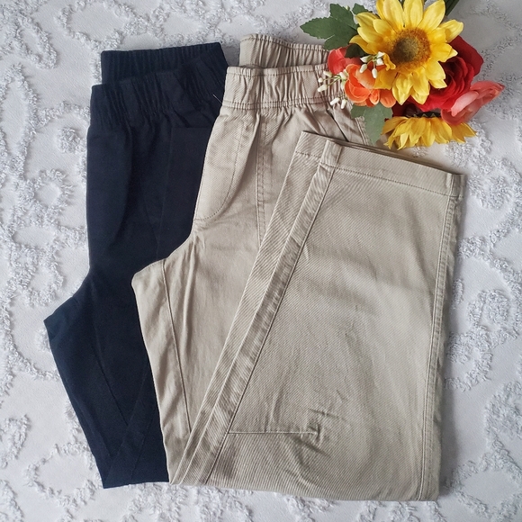 Womens' Cargo Pants Bundle - Picture 1 of 9